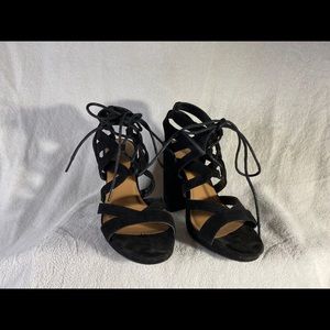Black lace up heals, size 6